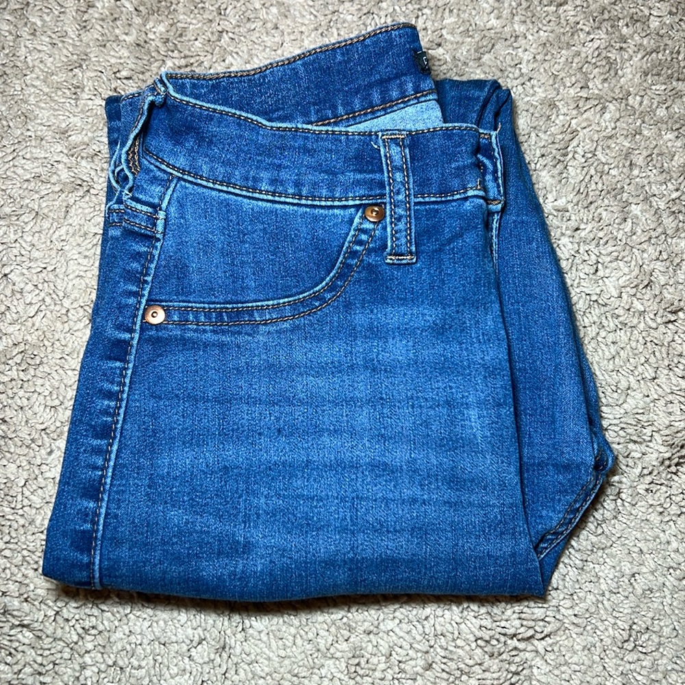 Skinny jeans